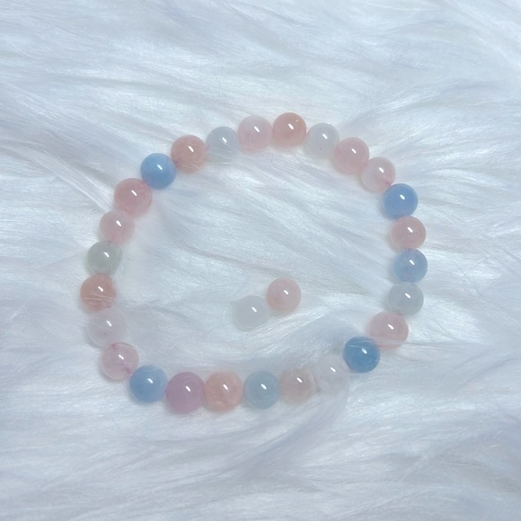 Free morganite crystal bracelet with any purchase...add to bundle - Picture 1 of 5